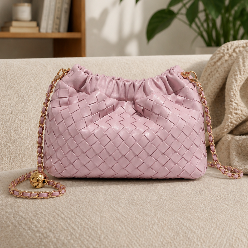 The Devinsknot Bag