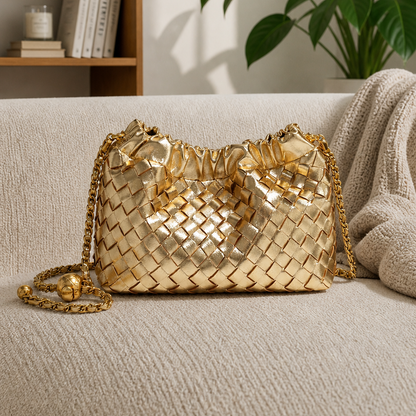 The Devinsknot Bag